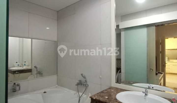 Sahid Sudirman Residence For Rent 2 BR Good Unit Good Price 2