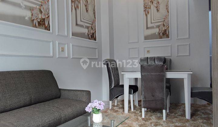 Rumah 2,5 lantai dengan rooftop, 10 mnt dari Stasiun LRT Cibubur.  2