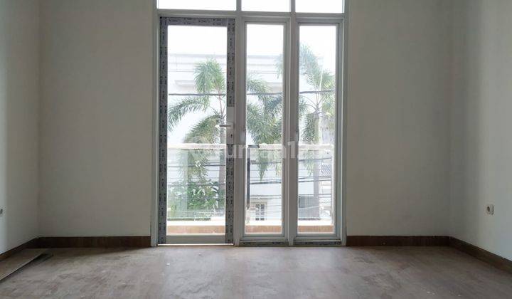 Rumah Murah Di Kramat Senen 8