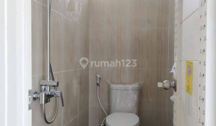 Rumah  di Pisangan Baru, 500 mtr ke Gerbang Tol Jatinegara 6