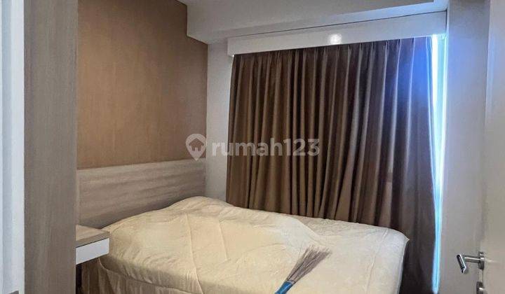 Apartemen Landmark Tower A, 3BR Full Furnish  2