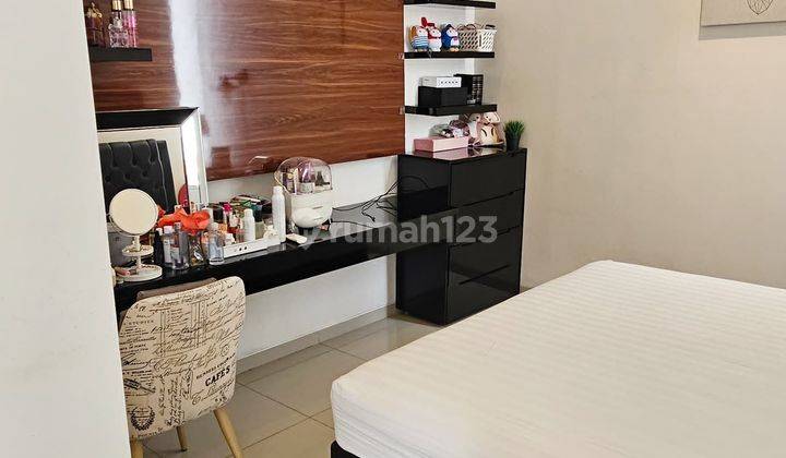 Rumah 2,5 Lantai Setra Glory  2