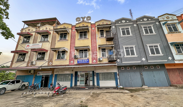 Hotel Central Bagus Strategis Dekat Pusat Kota di R. E. Martadinata No.883, Kalidoni, Palembang 30163, Sertifikat Hak Milik, 2 Lantai  2