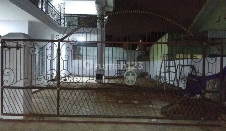 Rumah Mewah Beserta Isinya di Sako, Shm, Kondisi Bagus, 2 Lantai di Damai, Vila Permata Residence, Palembang 10