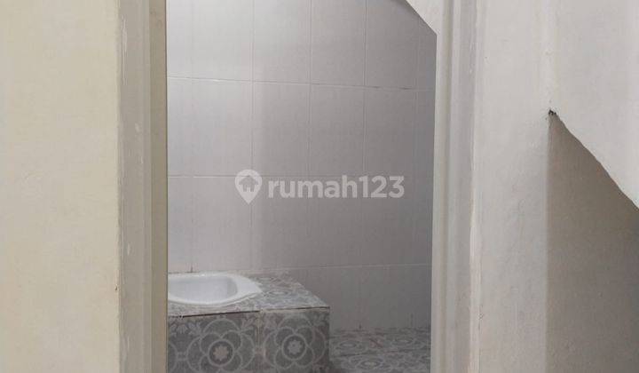 Rumah Rapi  Siap Huni Di Keagungan Kota Jakarta Barat  2