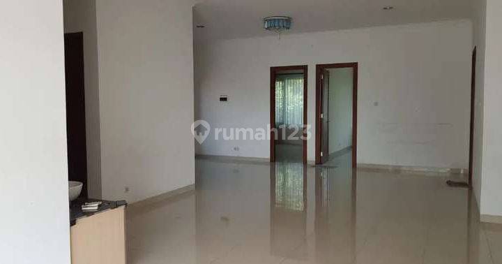Rumah Mewah Luxury Eropa Kolam Renang Jalan Utama Mentri Supeno Kodya 7