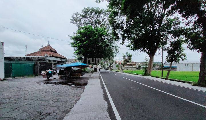 Gudang Rangka Baja Tanah Halaman Luas Jalan Raya Prambanan Piyungan 2