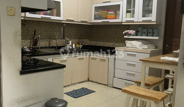 Rumah Mewah Luxury Full Furnish Dalam Perum Elite Monjali Barat UGM 9