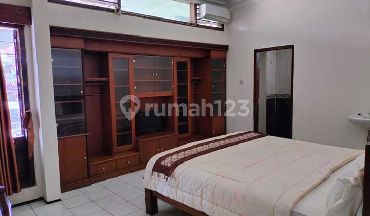 Rumah Klasik Full Furnish Tanah Luas Kawasan Exclusive Demangan Kodya 9