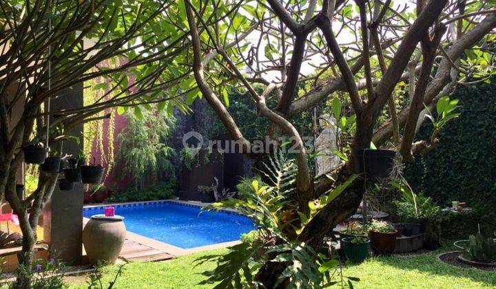 Rumah Mewah Kolam Renang Tanah Luas Pusat Kota Timur Malioboro 10