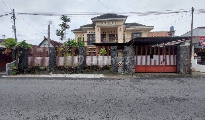 Rumah Mewah Modern 2 Lantai Tanah Luas Pinggir Jalan Pandeyan Kodya 1