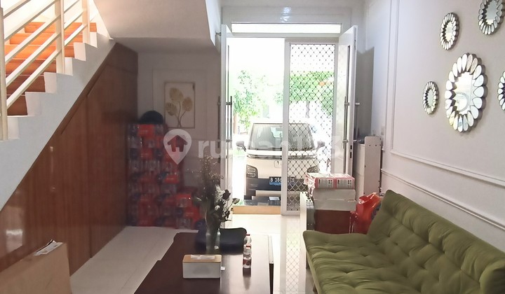 For Sale: 2.5-Story Move-In Ready House in Summarecon Bekasi 2