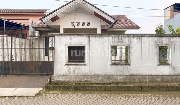 Dijual Rumah Luas Di Perumahan Taman Kota Bekasi Timur