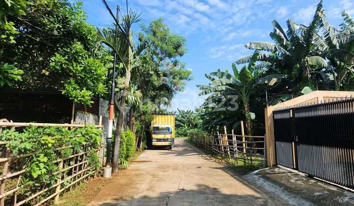 For Sale: Spacious and Lush House and Pavilion in Cikunir, Bekasi 2