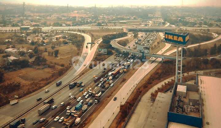 For Sale: Sky House Residence Apartment, Studio Type with Toll Road View, Easy Access in Pinang, Tangerang 2