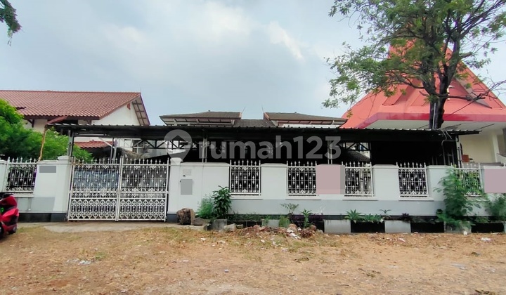 Rumah Luas Siap Huni di Duren Sawit Jakarta