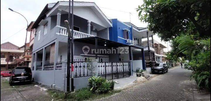 Dijual Rumah Hook 2 Lantai di Pondok Kopi Jakarta 1