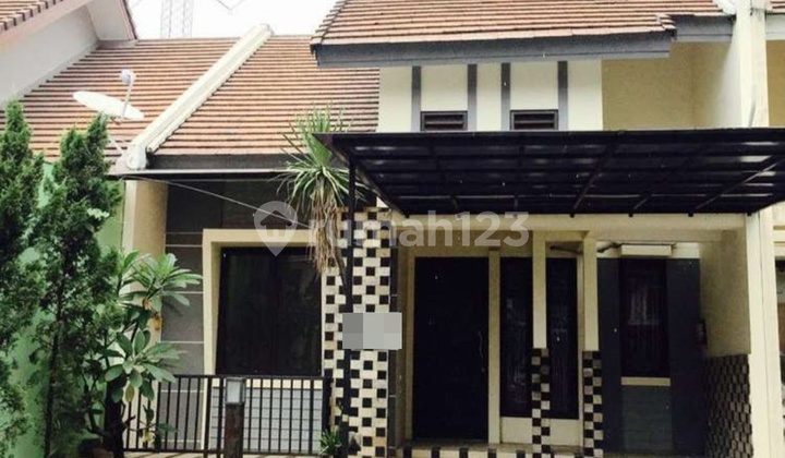 Rumah Cluster Bebas Banjir di Perumahan Legenda Wisata, Kabupaten Bogor dekat kota Bekasi 1