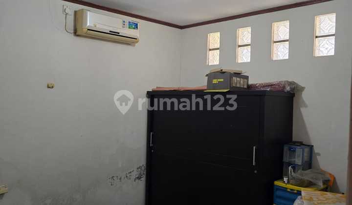 Dijual Rumah Kosan Strategis di Tanah Abang Jakarta Dijual Rumah Kosan Strategis di Tanah Abang Jakarta
