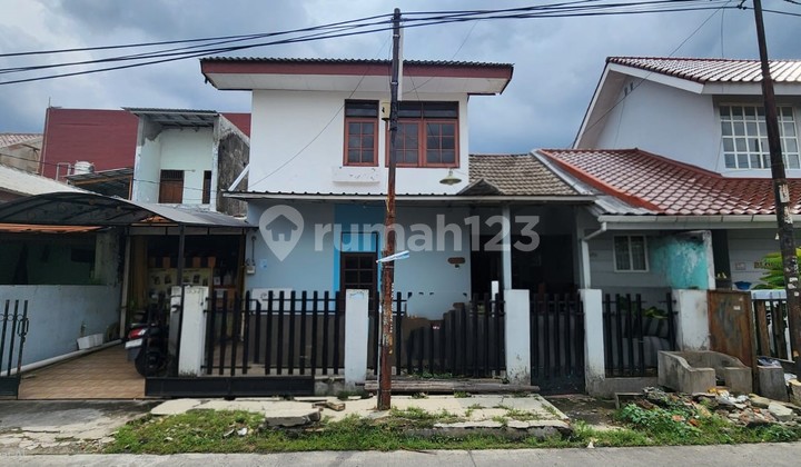 Dijual Rumah Luas 2 Lantai di Pekayon Bekasi