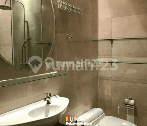 kamar mandi pearl garden apartment in gatot