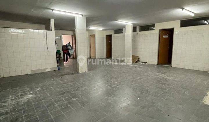 Disewakan Rumah Komersil Untuk Usaha di Barito Kebayoran Baru Jaksel 9
