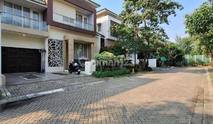 Disewakan Rumah Modern Minimalis di Komplek Kebayoran Bintaro Tangerang Selatan 1