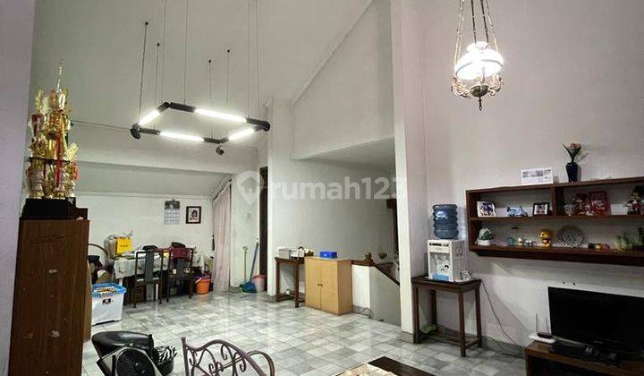 Senopati House For Sale On The Side Of The Kebayoran Baru Commercial Highway, South Jakarta 2