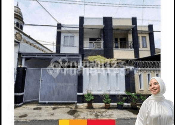 Dijual Murah Rumah 2 Lantai SHM Kebayoran Lama, Jakarta Selatan 1