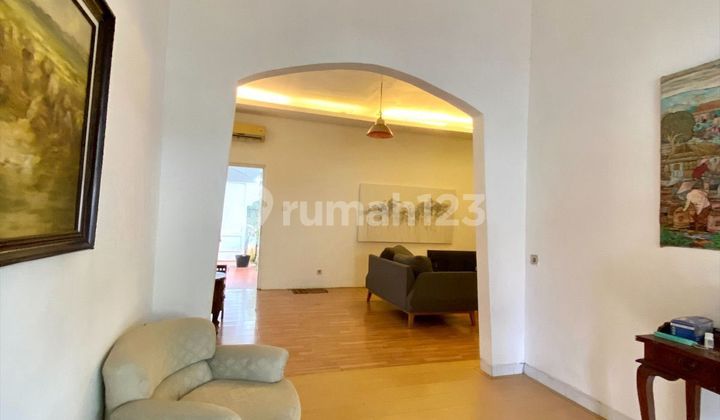 OLD HOUSE FOR SALE – PANGLIMA POLIM, SOUTH JAKARTA