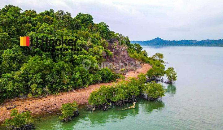 For Sale Strategic Private Island At Main Trade Route Malaysia Singapore Indonesia Kerengge Island. 2