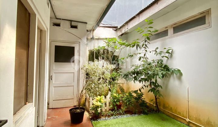 Old Commander Polim House, South Jakarta