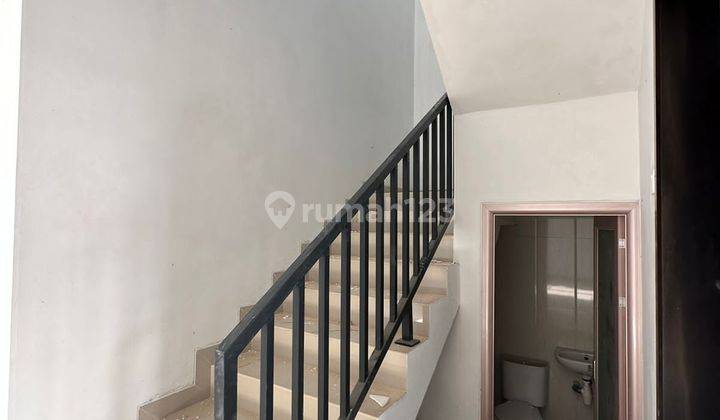 Dijual Rumah Azure Bay Batam Center