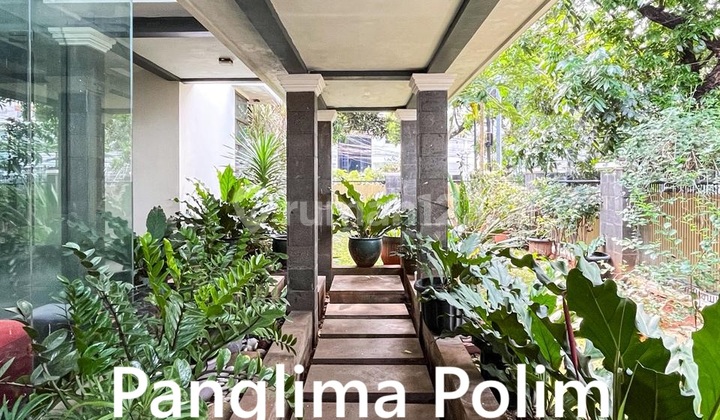 Rumah Asri area Panglima Polim-Melawai, Kebayoran Baru, Jaksel