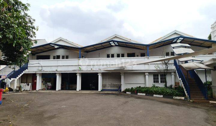 Rumah Lama Ex. Gedung Sekolah Jl. Kemang Timur, Kemang, Jaksel 2