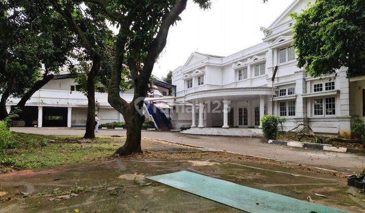 Rumah Lama Ex. Gedung Sekolah Jl. Kemang Timur, Kemang, Jaksel 2