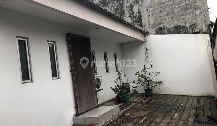 Rumah Lama Hitung Tanah M U R A H Area Jl. Kramat, Jakarta Pusat 2