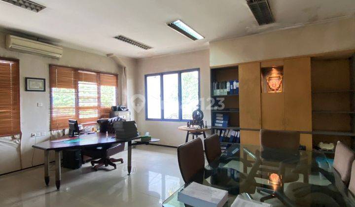 Kantor Dan Gudang Tua Hitung Tanah di Jl. Saharjo, Tebet, Jakarta 2