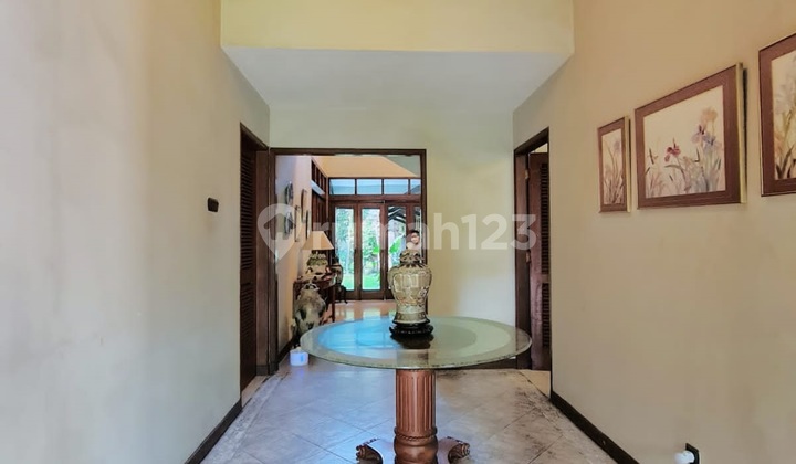Rumah Bagus Pinggir Jalan Utama Pejaten Barat, Jakarta Selatan 2