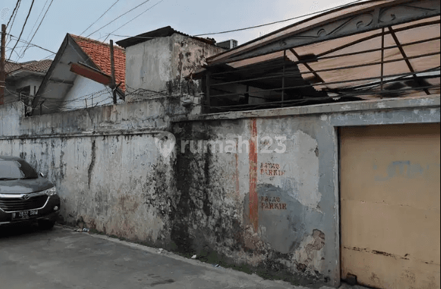 Rumah M U R A H Bawah N J O P Dkt Gatot Subroto, Pancoran, Jaksel 2