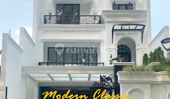 New 3.5-Story Classic American Design House with Elevator and Pool, Tebet