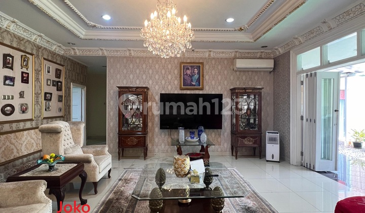 Rumah lama Hitung Tanah area VVIP Jl. Hang Tuah, Kebayoran Baru 