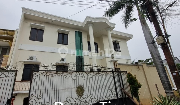 Rumah Megah 2 Lt di Komplek Duren Tiga, Pancoran, Jakarta Selatan