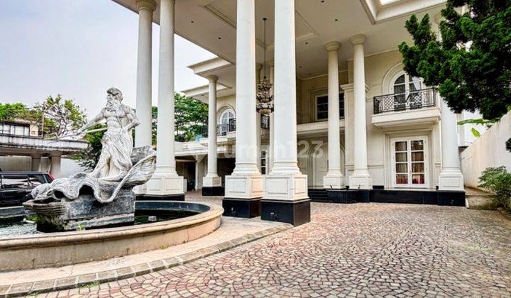 Rumah Super Mewah Seperti Istana di Cilandak, Jakarta Selatan