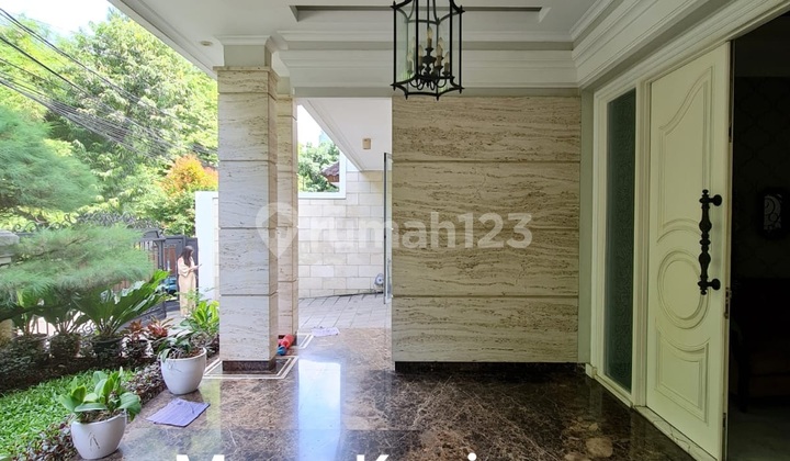 Selling at a Loss..Beautiful 2-Storey House in Mega Kuningan, South Jakarta Selling at a Loss..Beautiful 2-Storey House in Mega Kuningan, South Jakarta