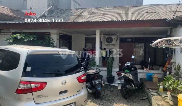 Rumah asri area Jl. Praja - Arteri Pondok Indah, Kebayoran Lama