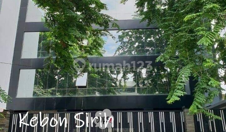 Affordable 7-Story Office Building on Kebon Sirih Street, Menteng-Jakarta