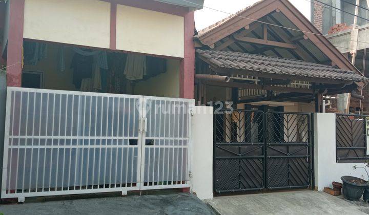 Rumah di Taman Harapan Baru Bekasi 2