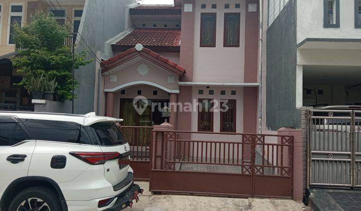 Rumah di Taman Harapan Baru Bekasi 1