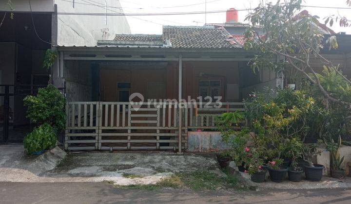 Rumah di Taman Harapan Baru Bekasi 1